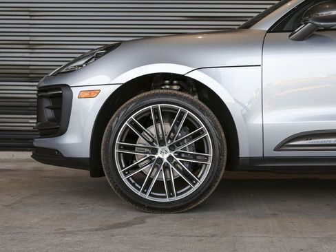 Certified 2026 Porsche Macan Turbo AWD/4WD image 13