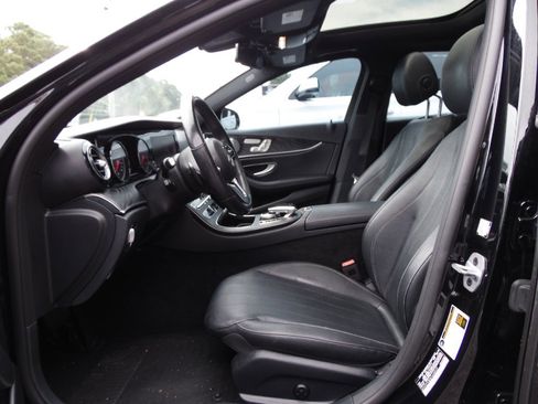 Used 2019 Mercedes-Benz E 300 E300 image 14