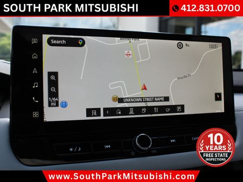 Used 2025 Mitsubishi Outlander AWD image 21