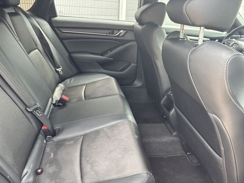 Used 2022 Honda Accord Sport image 5