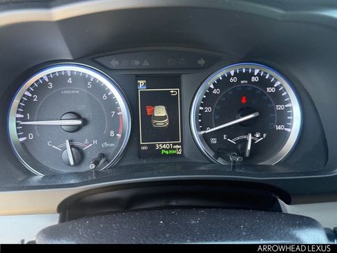 Used 2018 Toyota Highlander Limited image 18