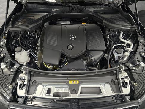 New 2026 Mercedes-Benz GLC 300 4MATIC image 10