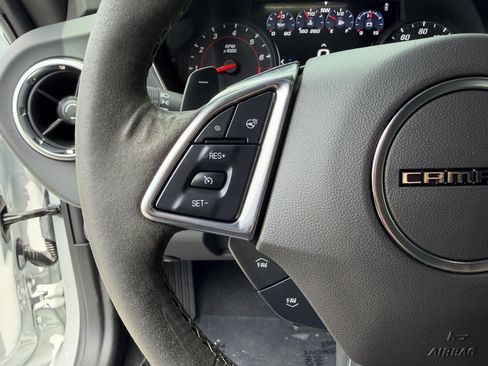 Used 2023 Chevrolet Camaro SS RWD image 30