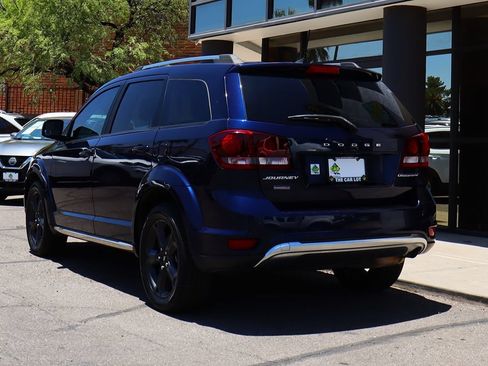 Used 2020 Dodge Journey Crossroad FWD image 9