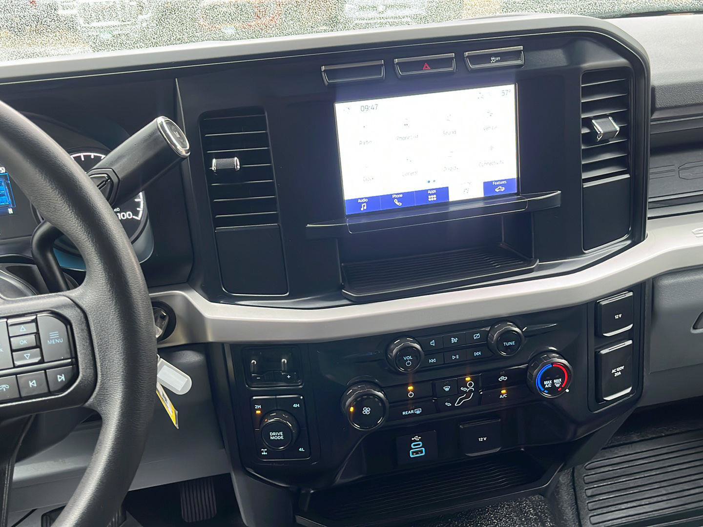 Used 2024 Ford F250 XL w/ XL Off-Road Package AWD/4WD image 39