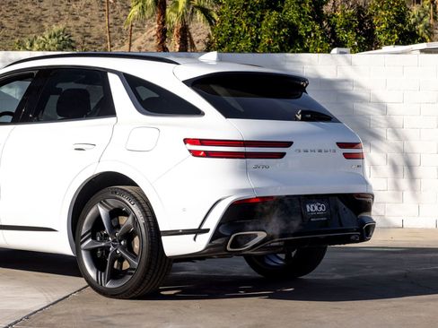 Used 2026 Genesis GV70 3.5T Sport Prestige image 7