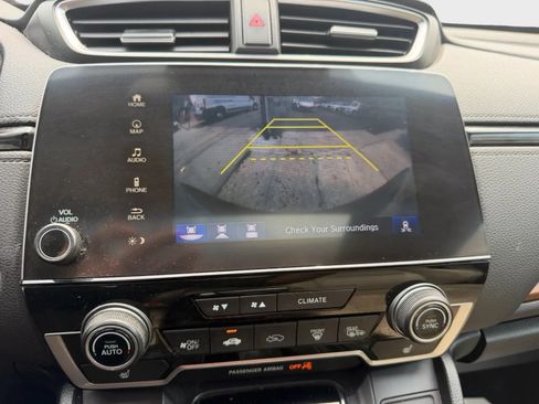 Used 2017 Honda CR-V Touring image 13