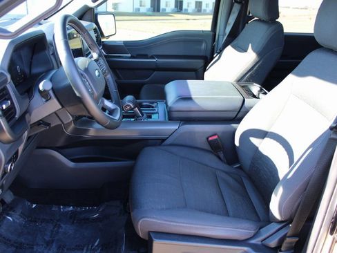 Used 2024 Ford F150 XLT w/ XLT Black Appearance Package image 6