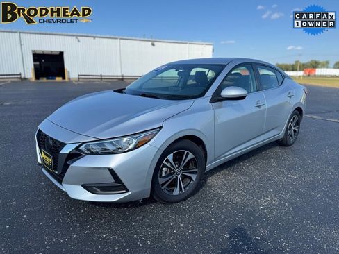 Used 2023 Nissan Sentra SV image 1