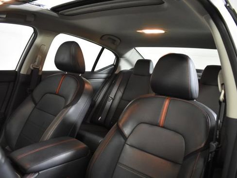 Certified 2025 Nissan Sentra SR w/ SR Premium Package FWD image 11