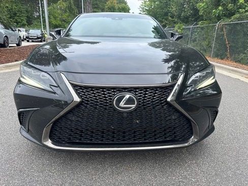 Used 2023 Lexus ES 350 F Sport w/ Accessory Package (Z1) FWD image 2