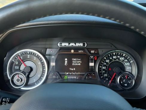 Used 2023 RAM 1500 Big Horn AWD/4WD image 23