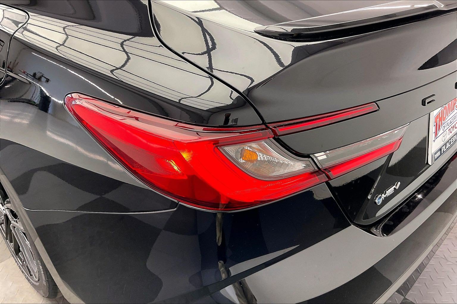 Used 2025 Toyota Camry SE FWD image 30