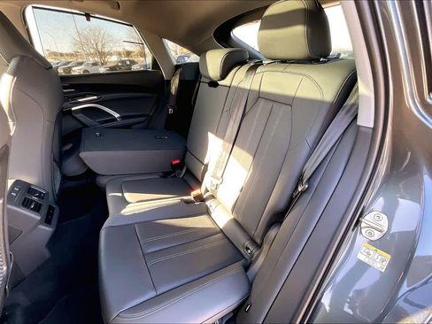 Certified 2025 Audi Q5 Premium Plus w/ Premium Plus image 19