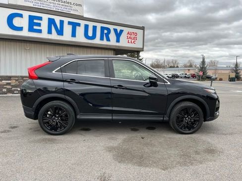 Used 2019 Mitsubishi Eclipse Cross LE image 17