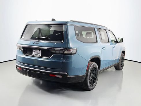 New 2026 Jeep Grand Wagoneer L Limited AWD/4WD image 7