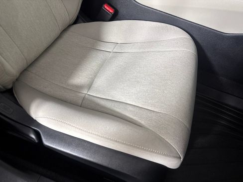 Used 2024 Honda Accord EX image 30