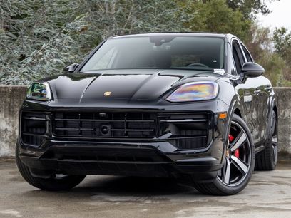 New 2025 Porsche Cayenne GTS