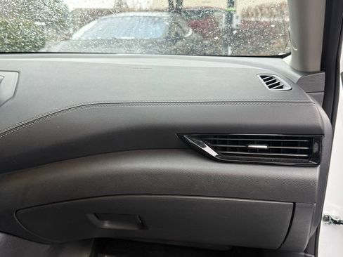 Used 2024 Nissan Sentra SV image 26