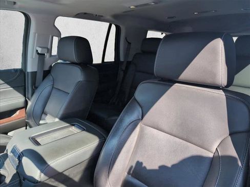 Used 2020 GMC Yukon SLT image 10