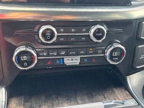 Used 2021 Ford F150 Lariat AWD/4WD image 13