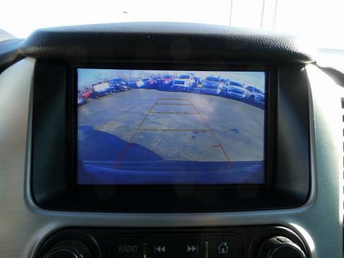 Used 2020 GMC Yukon XL SLT w/ Premium Edition image 37