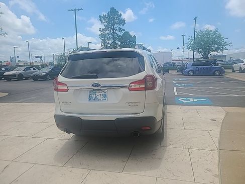 Used 2019 Subaru Ascent Touring AWD/4WD image 6