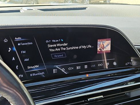 Certified 2022 Cadillac Escalade ESV Sport image 18