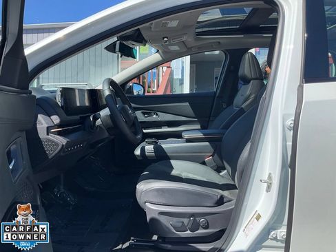 Used 2024 Nissan Ariya AWD image 8