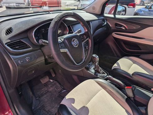 Used 2018 Buick Encore Preferred image 12