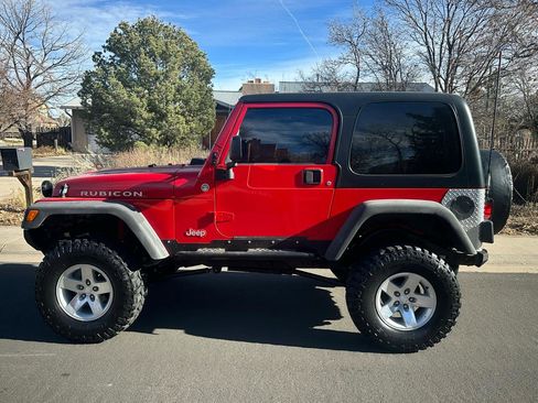 Used 2006 Jeep Wrangler Rubicon AWD/4WD image 2