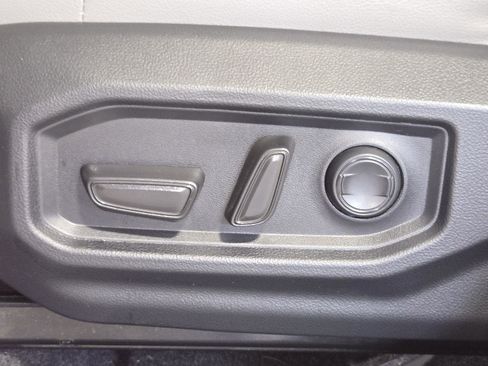 Used 2024 Toyota Tundra SR5 w/ TRD Off-Road Premium Package image 32