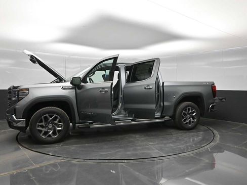 New 2026 GMC Sierra 1500 SLT w/ SLT Premium Plus Package AWD/4WD image 40