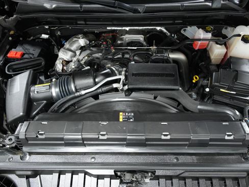 Used 2025 GMC Sierra 2500 Denali w/ Denali Reserve Package image 14