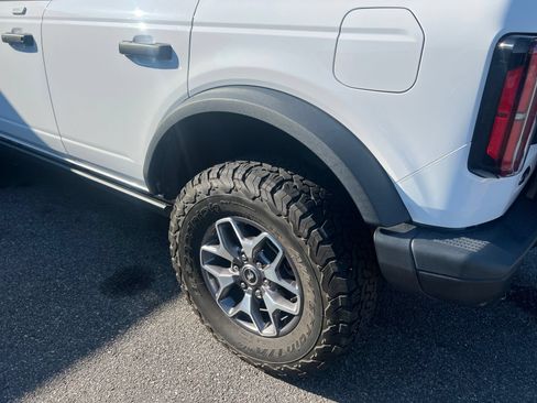Used 2023 Ford Bronco Badlands AWD/4WD image 19