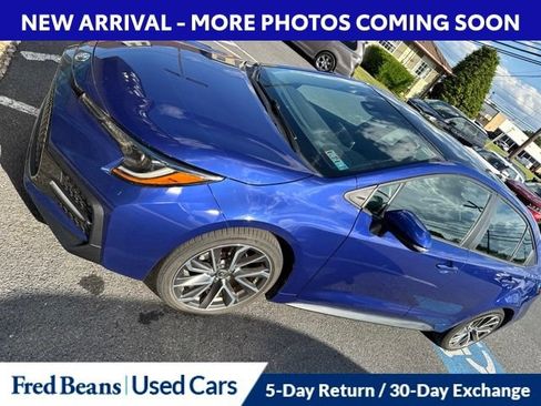 Used 2021 Toyota Corolla SE w/ SE Premium Package FWD image 2
