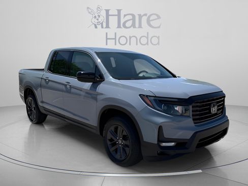 Certified 2023 Honda Ridgeline Sport image 7