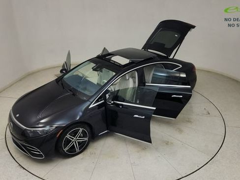 Used 2023 Mercedes-Benz EQS 450+ 4MATIC Sedan w/ Manufactur Interior Package image 31