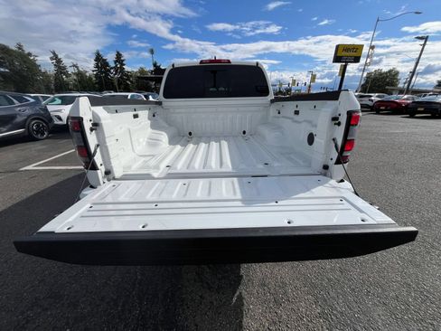 Used 2026 Nissan Frontier PRO-4X AWD/4WD image 30