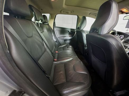 Used 2013 Volvo XC60 3.2 FWD image 31