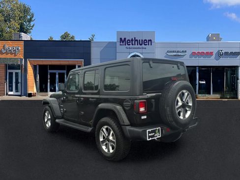 Used 2020 Jeep Wrangler Unlimited Sahara AWD/4WD image 7