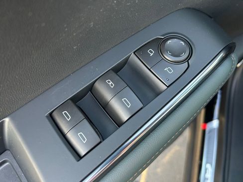 New 2026 GMC Acadia AT4 image 23