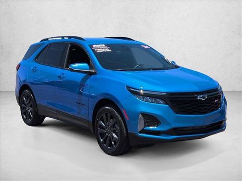 Certified 2024 Chevrolet Equinox RS FWD image 2