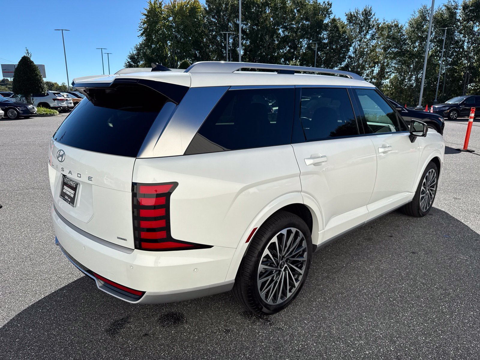 Used 2026 Hyundai Palisade Calligraphy AWD/4WD image 7