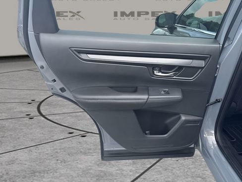 Used 2025 Honda CR-V LX image 24