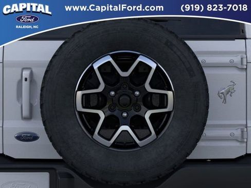 New 2025 Ford Bronco Outer Banks image 24