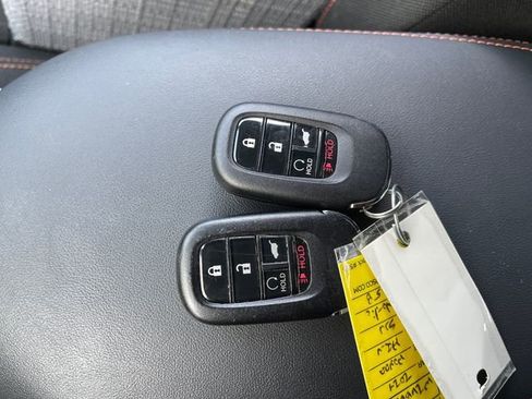 Certified 2024 Honda HR-V Sport image 15