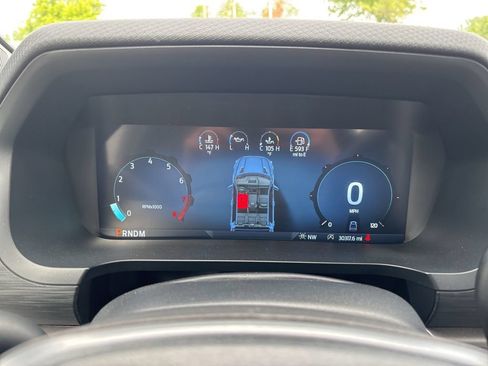 Used 2025 Ford F150 XLT w/ Equipment Group 301A Standard AWD/4WD image 61
