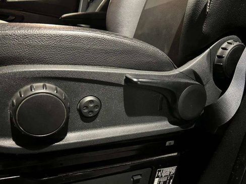 Used 2021 Mercedes-Benz Sprinter 2500 image 18