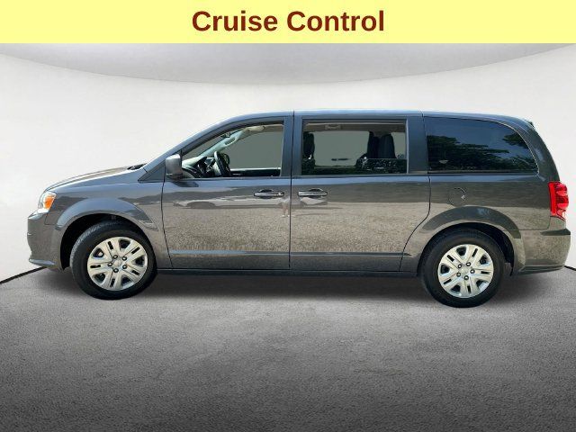 Used 2018 Dodge Grand Caravan SE w/ UConnect Hands-Free Group FWD image 6